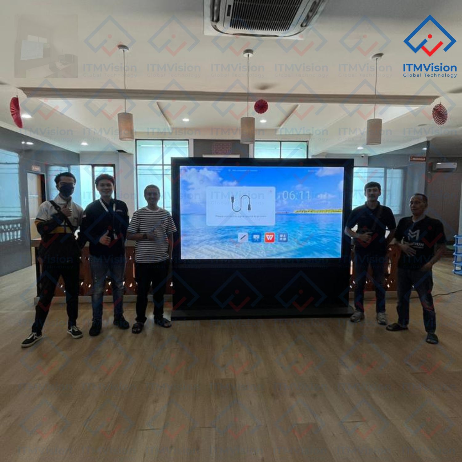 Pemesanan Digital Interactive Smartboard Touchscreen 98inch Smart System AI Tools Customize Case Kantor Walikota Bekasi